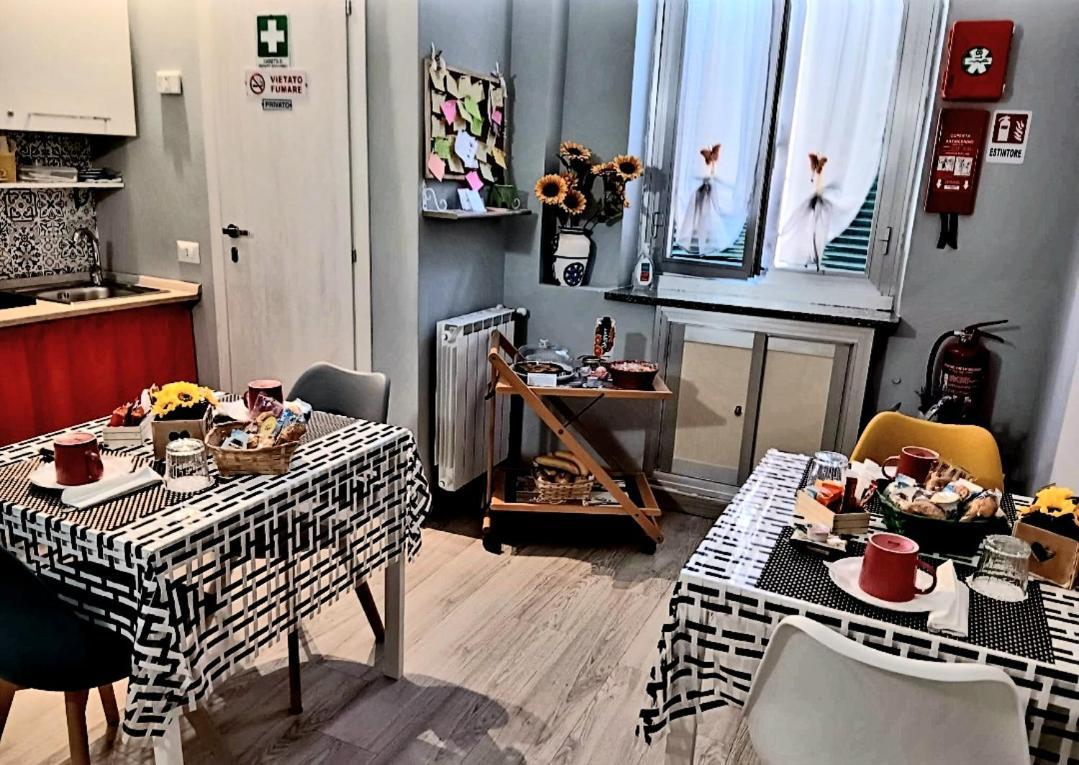 Bed And Breakfast Mamma Giuliana Рим Екстериор снимка